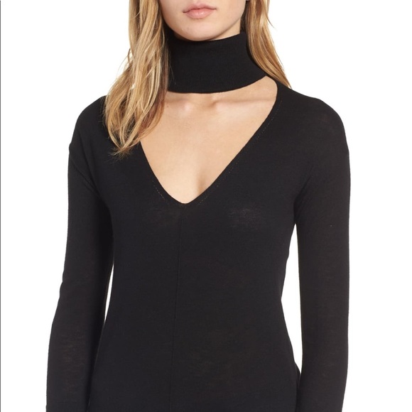 Trouve Turtleneck Sweater - Picture 2 of 6